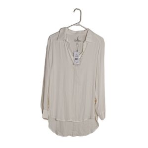 NWT Cupio Women's Cream Long Sleeve Flowy Soft V-Neck Gold Bottons Blous…